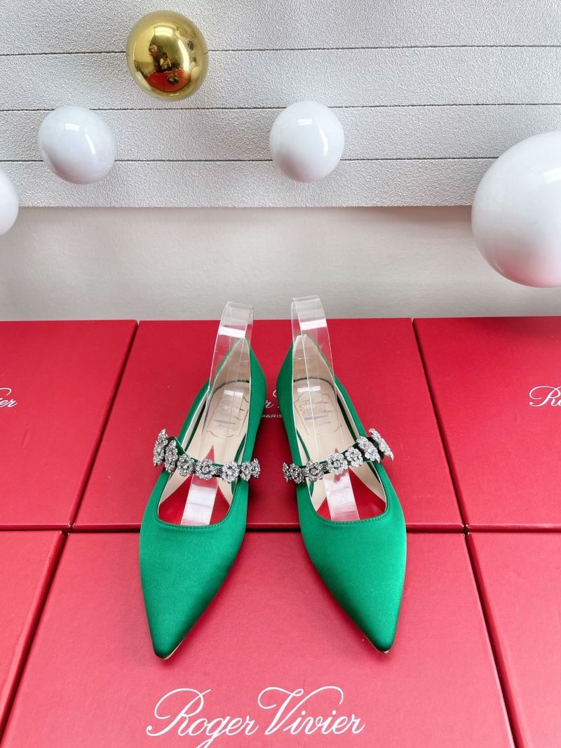 roger u1u1er flat shoes